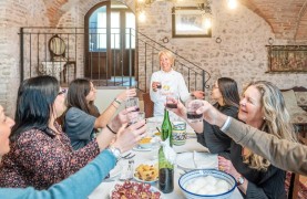 Pasta and Tiramisu Class at Local's Home in Venice