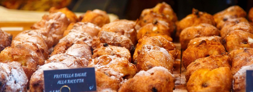 Venetian fritole. Bakery products.